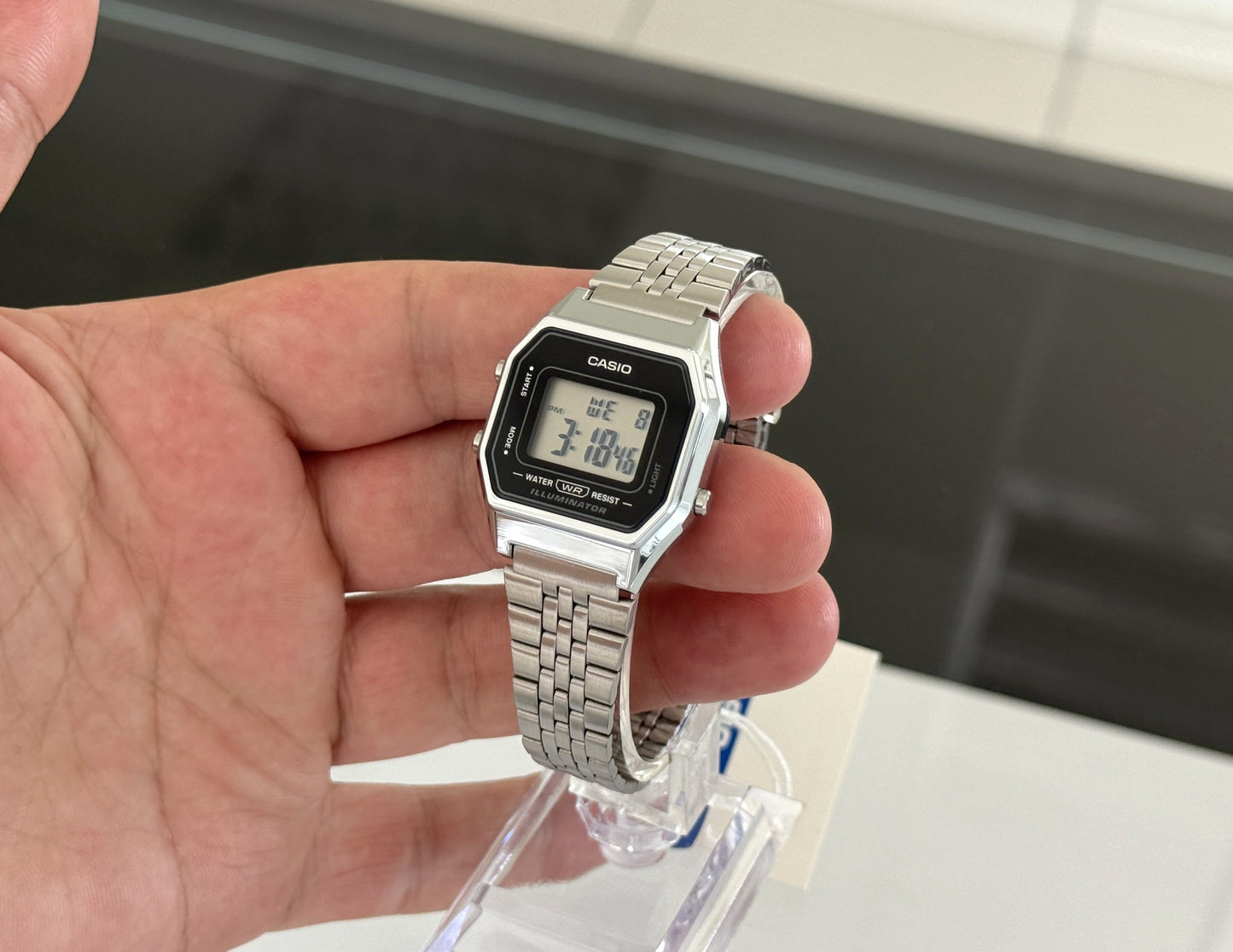 Casio LA680WEA-1EF - Classic Vintage Mini.